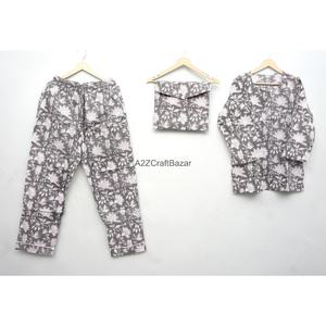 Conjunto de Pijama de Algodón 100% Hecho a Mano con Estampado Floral para Mujer, Suave, Cómodo, Cuello Redondo, Elegante, Transpirable, Manga Larga, Venta al Por Mayor - Product Image 1