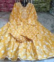 Ensemble Kurta Anarkali pour femmes, long, en toile imprimée de fleurs brodées, en coton non tissé, avec pantalon et dupatta |   Vêtements ethniques |   Taille Plus 3XL-6XL