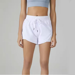 Shorts de yoga pour femmes taille haute vintage respirants en Spandex/Coton néon élastiques pour la course, l'entraînement, la gym, le sport, avec nœud et rivets, séchage rapide - Product Image 3