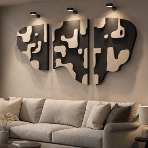 Sculpture murale géométrique tête de loup en bois d'acacia, style moderne minimaliste, vente en gros - Product Image 1