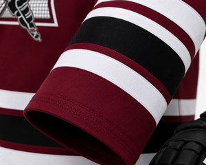 SINEWY SPORTS Jersey de Hockey sobre Hielo Personalizado para Hombre, Color Granate, Blanco y Negro, Sublimado, Cuello en V, Manga Larga, Absorbe la Humedad, Corte Regular para Adultos - Product Image 6