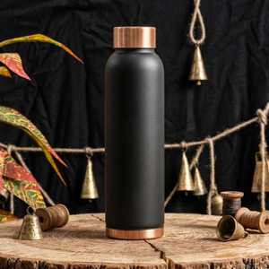 Botella de Agua Personalizada de Cobre Negro Mate de 32 Oz, Frasco Ayurvédico de Cobre Puro, Diseño Personalizado, Regalo Empresarial, a Prueba de Fugas - Product Image 3