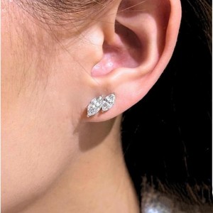 Pendientes de oro blanco macizo con dos diamantes de corte marquesa, engaste de garra, diseño de racimo doble sencillo, joyería fina y delicada - Product Image 3