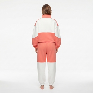 Ensemble survêtement léger pour femme avec veste zippée et pantalon - Product Image 3