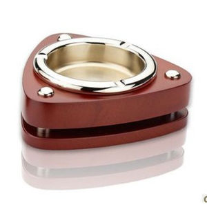 Cendrier en métal de qualité supérieure, forme ronde, couleur or, cendrier de table pour cigarettes et cigares, fabriqué en Inde - Product Image 5