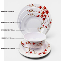 Service de vaisselle en mélamine à motif floral, roses rouges, bol rond et assiettes plates, durable, pour les fêtes