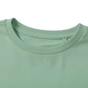 Camiseta Deportiva de Alto Rendimiento Color Verde Salvia, Transpirable, de Secado Rápido, para Gimnasio y Fitness, Marca INDEX - Product Image 6