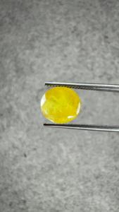 Saphir Jaune Naturel de Bangkok 4,37 Ct, Coupe Ovale, Pierre Précieuse Dorée pour Bague, Pendentif, Bijoux Fins - Product Image 4