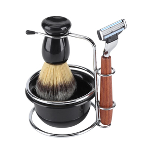 Ensemble de rasage manuel 4 en 1, kit de rasage avec brosse à raser pour hommes, pour la salle de bain, avec design moderne et logo personnalisé - Product Image 1