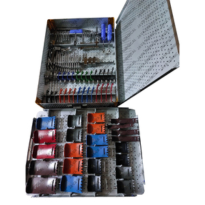 Ensemble d'extracteurs lombaires Clear Line LX avec lames en titane, instruments chirurgicaux orthopédiques pour la colonne vertébrale, certifié CE, Java Surgical - Product Image 6