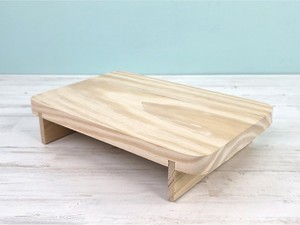 Elegante bandeja ovalada de madera para servir, exquisitamente elaborada, que combina un diseño moderno minimalista con la calidez atemporal. - Product Image 3