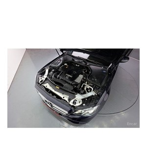 เมอร์เซเดส-เบนซ์ อี-คลาส อี250 อาวองต์การ์ด กันยายน 2019 ระยะทาง 68,277 กม. พวงมาลัยซ้าย เกียร์อัตโนมัติ เบาะหนัง มาตรฐานไอเสียยูโร 5 - Product Image 6