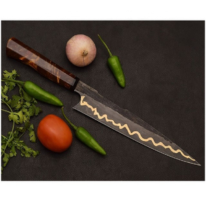 Cuchillo de Chef de Acero Damasco y Cobre Hecho a Mano de Primera Calidad con Hoja de Acero, Empuñadura de Resina con Relleno de Latón y Funda de Cuero Fino para Caza/Camping 12 - Product Image 1