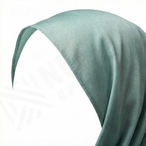 Magnifiques châles en mousseline pour filles, nouveaux hijabs de soirée super doux avec strass en forme de cœur, écharpe personnalisable couleur sur mesure, qualité supérieure, modeste et élégante. - Product Image 4