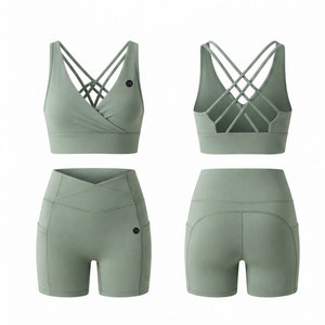 Nuevo Conjunto Deportivo Sin Costuras Acanalado para Mujer, Sujetador Acanalado con Shorts a Juego, Tejido Flexible, Ajuste Moderno, Ropa Deportiva de Dos Piezas - Product Image 4