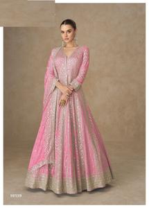 ชุดคอลเลคชั่นผ้าไหมชินนอนแท้พรีเมียม ปักลายด้วยมือ พร้อมงานปะติด - Product Image 2