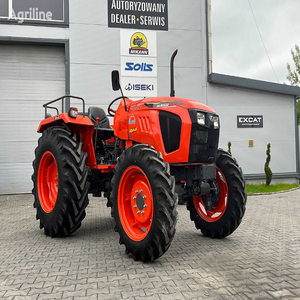 Moderner Kubota MU5501 Traktor zum Pflügen, Kultivieren, Bodenbearbeitung und Transportieren mit starker Traktion und zuverlässiger Arbeitsleistung. - Product Image 3