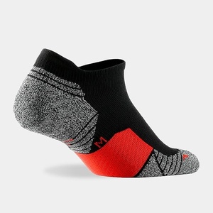 Calcetines deportivos de algodón con logotipo personalizado para hombre - Product Image 4