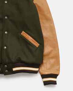 Wholesale Autumn and <b>Winter</b> Men's Casual Varsity Jacket with Logo - Product Image 2