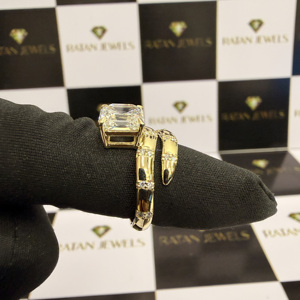 Bague de fiançailles haut de gamme en or 18 carats avec diamant de laboratoire CVD taille coussin 2 carats certifié IGI, qualité Ascher, de notre usine de bijoux - Product Image 2
