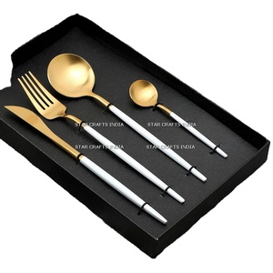 Personalizado hecho a mano regalo de Navidad forjado a mano de acero damasco cuchillo de cocina conjunto de cuchillos al por mayor y personalizar - Product Image 1