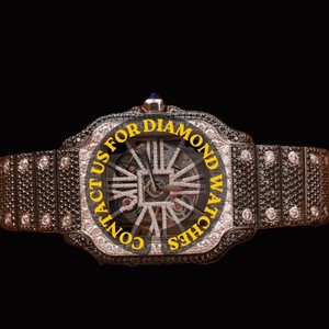 Montre-bracelet Hip Hop à quartz entièrement sertie de diamants Moissanite noirs et blancs, avec cadran en verre squelette au design élégant et boîtier carré, la plus vendue - Product Image 1