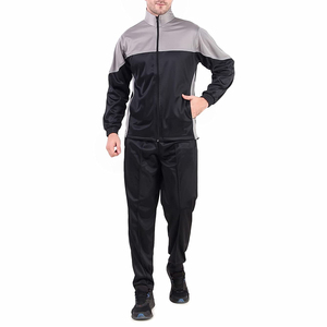 Conjunto Deportivo Masculino de Alta Calidad y Moda, Estilo Urbano Moderno, Tela Suave, Disponible con Opción de Diseño Personalizado - Product Image 1