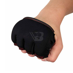 Protège-poignets en gel personnalisés avec logo, protège-phalanges de boxe respirants en nylon pour l'entraînement de Sanda et de Muay Thai - Product Image 3