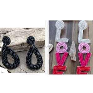 Formas Minimalistas para una Elegancia Moderna, Pendientes Largos Bohemios de Resina Ecológica Hechos a Mano y Pintados a Mano, Colores Personalizados para Mujer - Product Image 5