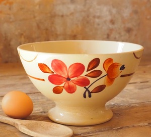 Elegante Tazón de Postre de Cerámica Pintado a Mano con Acabado Floral Brillante, Diseño Profundo para Servir, Ideal para Decoración de Mesa y Presentación de Alimentos - Product Image 2