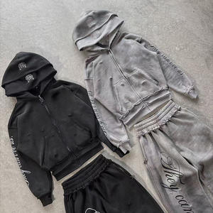 Ensemble de survêtement en coton épais délavé à l'acide, personnalisé pour le sport d'hiver, comprenant un sweat à capuche et un short - Product Image 3