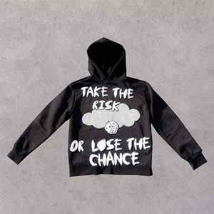 Nouveaux sweats à capuche pour femmes en couleur unie avec impression en relief, fabriqués au Pakistan - Product Image 2