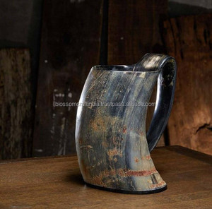 Mug en corne de buffle naturelle, fait main, finition rustique, matériau durable et écologique, élément de décoration élégant pour table à manger - Product Image 2