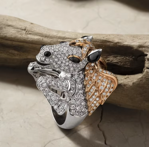 Luxury Horse Head <b>Cocktail</b> <b>Ring</b> With Moissanite Pave Setting 18K <b>Gold</b> Rhodium Plated Unisex Animal Shape Party Jewelry - Product Image 2