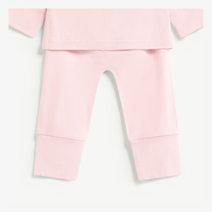 Conjunto de 2 piezas de manga larga de modal y elastano con broches para bebé niña, recién nacida, con pies cubiertos, ODM Vietnam - Product Image 4