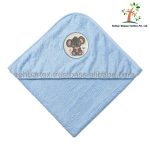 Serviette de Bain à Capuche Brodé Premium pour Bébé, en Coton Doux Éponge, Motif Ours Adorable, Serviette de Bain Enveloppante pour Bébé, OEM/ODM Disponible - Product Image 2