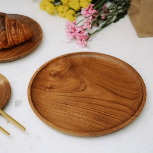Assiette plate ronde en bois, faite à la main, en bois massif, design minimaliste, plat de service pour la décoration de table - Product Image 3