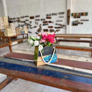 Macetas / Bolsas para Flores de Madera de Barco Reciclada, Color Original, Decorativas para Jardín, Hogar y Exteriores, Awan Rattan/Mendong, Grandes - Product Image 4