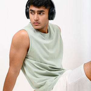 Débardeurs pour hommes à prix avantageux, personnalisables avec logo, coupe ajustée, unis, sans manches, respirants, pour l'entraînement, 100% coton. - Product Image 5