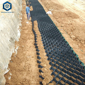 Elimina il Settamento Differenziale con Griglia Geocellulare in HDPE ad Alta Resistenza per Fondamenta in Terreno Morbido in Indonesia - Product Image 1
