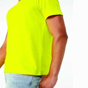 T-shirt de sport respirant et à séchage rapide pour homme – Produit personnalisable très demandé, durable et abordable. - Product Image 5