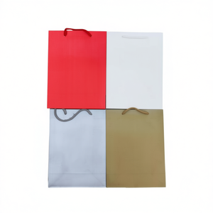 Sac cadeau en papier monochrome 18*24*8.5CM BOLSA REGALO - Product Image 1