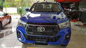 Toyota Hilux Revo d'occasion, double cabine, pick-up, véhicule neuf - Product Image 2