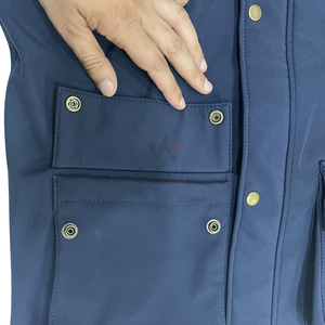Veste softshell pour homme, bleu noir, col montant, coupe-vent, fermeture à boutons dorés, sans manches, gilet décontracté utilitaire - Product Image 5