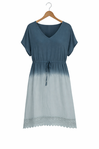 ผู้ผลิตชุดคาฟตันผ้าวิสโคสลายไท-ได ทรงโบโฮ ระบายอากาศได้ดี คอวี แขนสั้น สำหรับฤดูใบไม้ผลิ ฤดูร้อน และชายหาด - Product Image 3