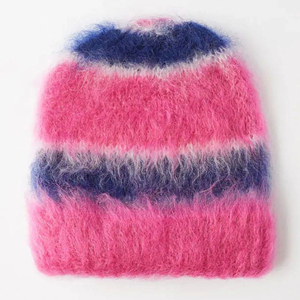 Gorros de Punto Personalizados con Bordado, Gorros de Invierno Cálidos y Lisos, Gorros de Moda Urbana para la Temporada de Invierno - Product Image 1
