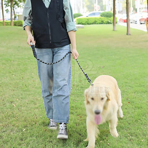 เสื้อกั๊กสำหรับฝึกสุนัข ออกแบบพิเศษ ปรับขนาดได้ ระบายอากาศได้ดี เหมาะสำหรับการฝึกสัตว์เลี้ยงและกิจกรรมกลางแจ้ง - Product Image 6