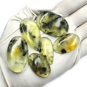 Lote de gemas sueltas de prehnita natural en forma de cabujón, de 12-40 mm, para la elaboración de joyería artesanal. - Product Image 5