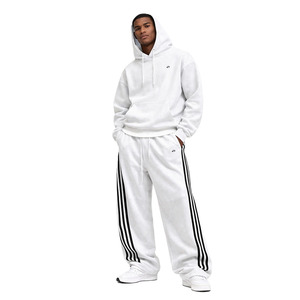 Proveedor de Conjuntos Deportivos Personalizados de Marca Privada: Sudaderas con Capucha Extra Grandes a Rayas y Pantalones Deportivos de Felpa para Ropa Urbana y de Gimnasio - Product Image 1