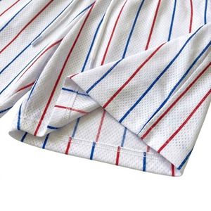 Shorts en maille unie pour hommes, taille mi-haute élastique, séchage rapide, respirant, style décontracté urbain, 100 % polyester, motif rouge, bleu, blanc - Product Image 6